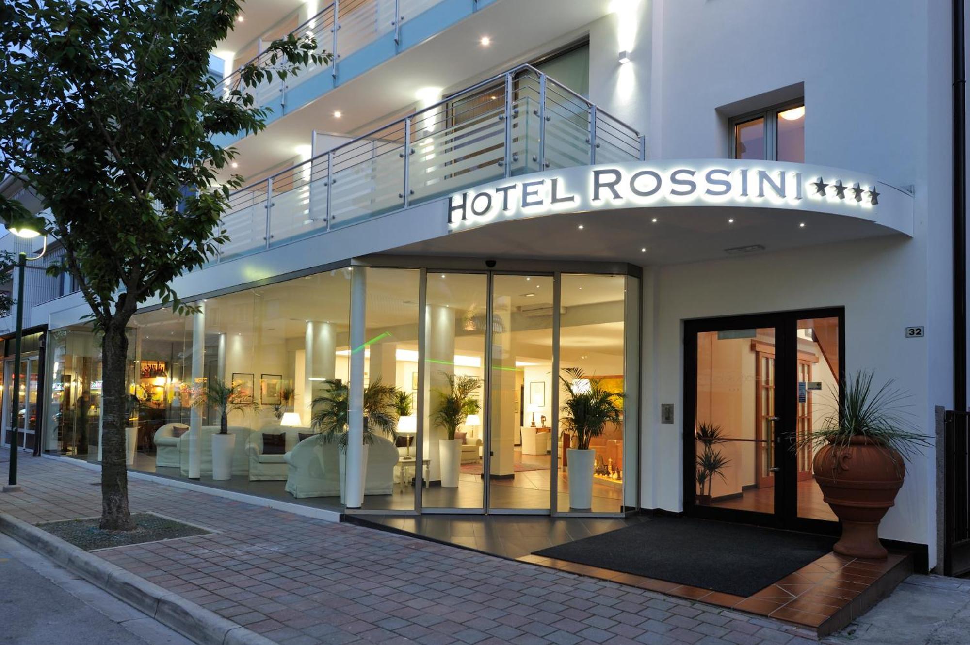 Hotel Rossini 4S 리그나노 사비아도로 외부 사진