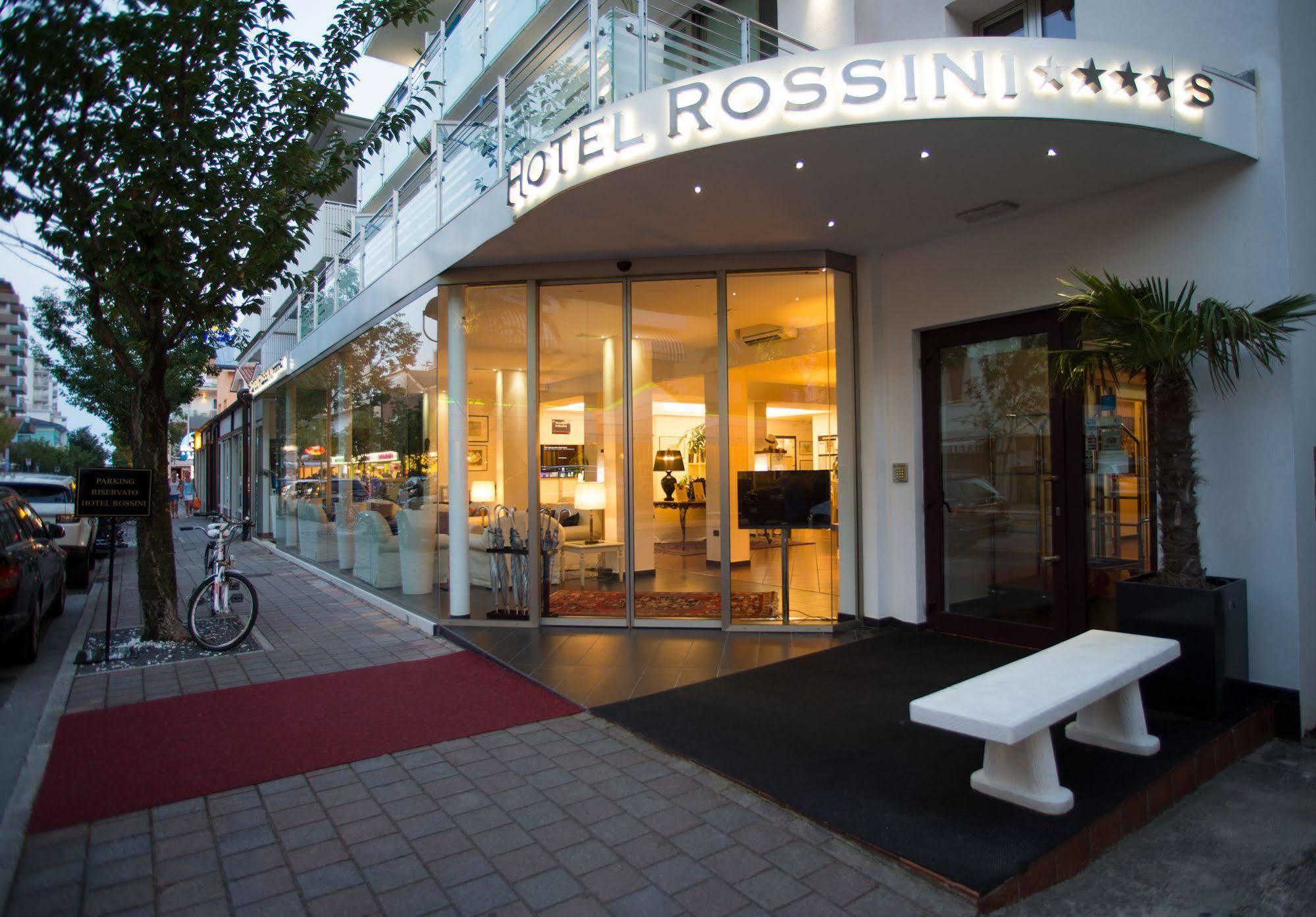 Hotel Rossini 4S 리그나노 사비아도로 외부 사진