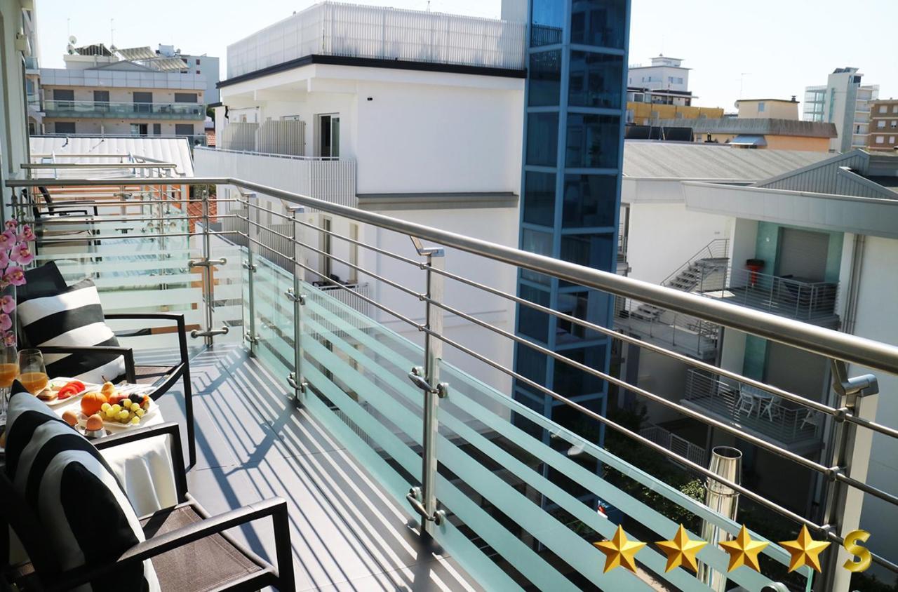 Hotel Rossini 4S 리그나노 사비아도로 외부 사진